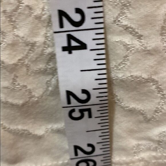 Buckle BKE long sleeve cotton white lace design crew neck top-Large - Picture 9 of 11